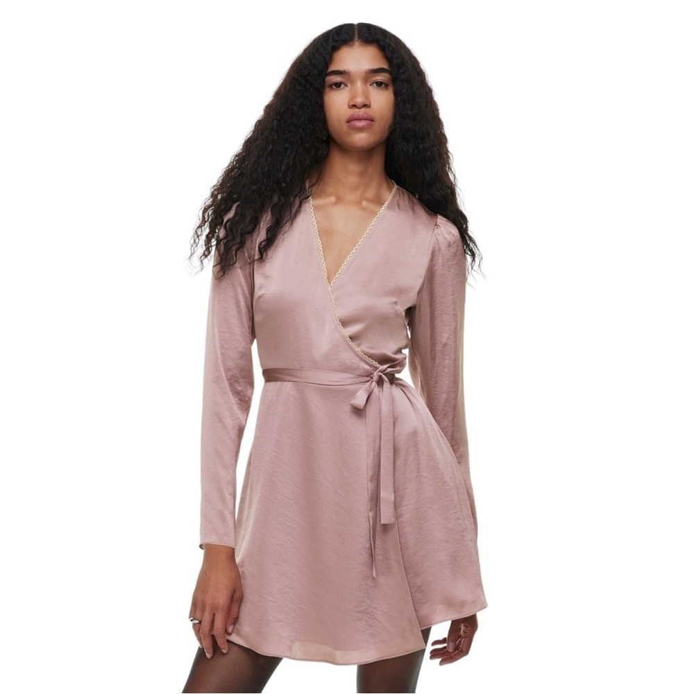 Aritzia Wilfred Mademoiselle Satin Longsleeve Dress